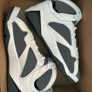 Nike Women's Sneakers - White and Gray